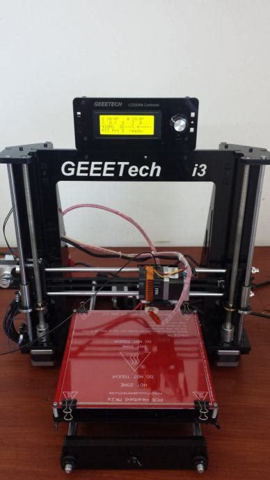 3D printer Geeetech Prusa i3 Pro B 200x200x180mm NOVO