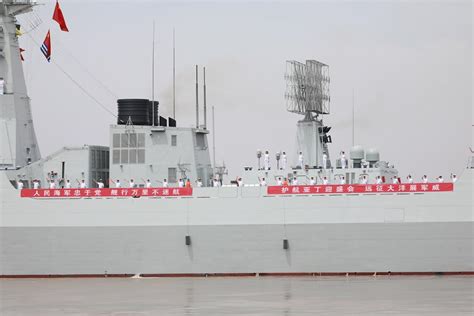052DL驱逐舰首次参与亚丁湾护航 - 知乎