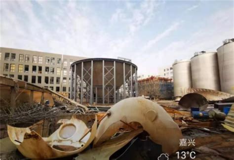 【调查】海宁污水罐倒塌致9死事故：拥挤的致命隐患|界面新闻 · 中国