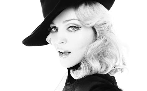 麦当娜 Madonna 不同时期的画册写真节选|麦当娜-西科尼_新浪新闻