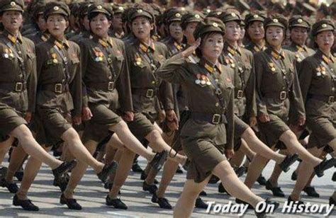 深度：朝鲜18万女兵部队 让韩国的整容美女全体沉默|朝鲜|中国|抗美援朝_新浪军事_新浪网