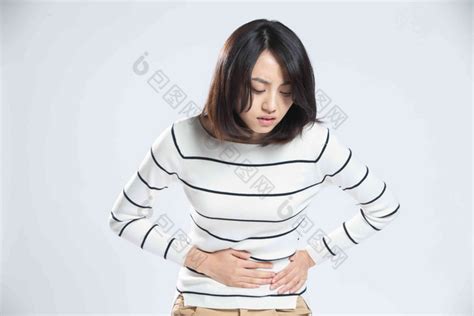 女生肚子照片图片