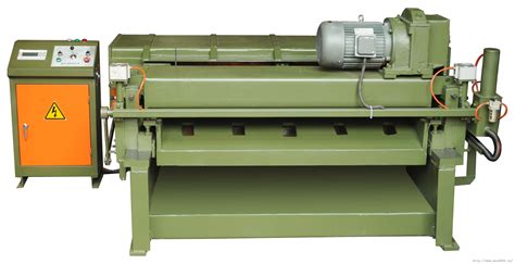 无卡旋切机 有卡旋切机 木材旋切机 全自动旋切机 质量可靠-阿里巴巴