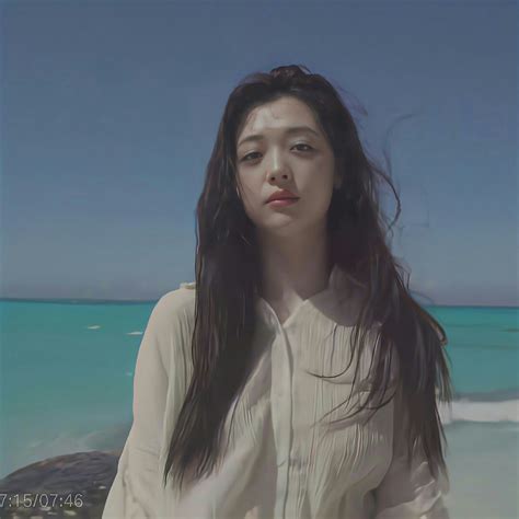 雪莉头像非主流