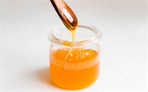 蜂蜜水什么时候喝效果最佳 营养师：这个时间喝才最好_TOM健康