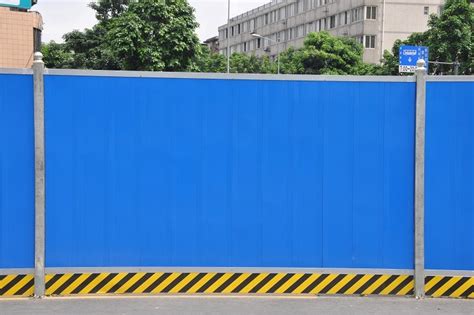 广东组合式钢结构围挡新型钢材围墙喷涂装配式钢结构围挡厂家