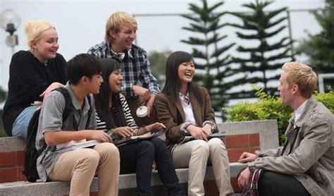 聚焦 | 8000中国留学生被北美大学开除，作弊？缺乏思维还是？