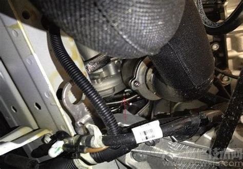 散热器管道坏了怎么办 汽车散热器管道和膨胀水箱检查方法 - 汽车维修技术网