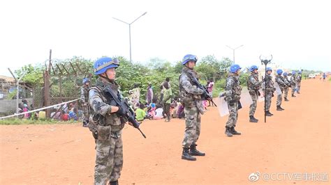 第四批赴南苏丹维和步兵营 24小时不间断的武装护卫|南苏丹|步兵营|难民营_新浪新闻