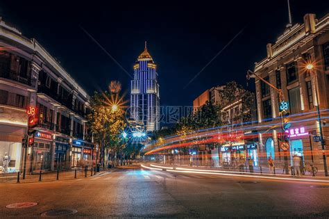 街道夜景图片