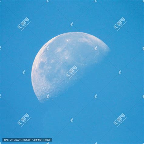 白天的月亮 - 宾得 K-m(配18-55mm和50-200mm双镜头) 样张 - PConline数码相机样张库