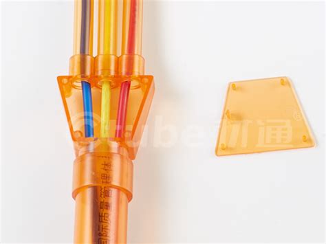 广西厂家供应PVC透明电线管红蓝 透明电工管-阿里巴巴