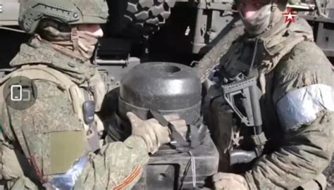 俄军在基辅州缴获大量外国武器 谁是运输大队长？|武器|俄军|基辅_新浪新闻