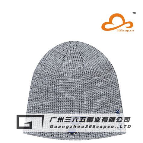 和兴帽子厂供应各类帽子，近年来为很多广州帽子厂家定制了运动帽，棒球帽