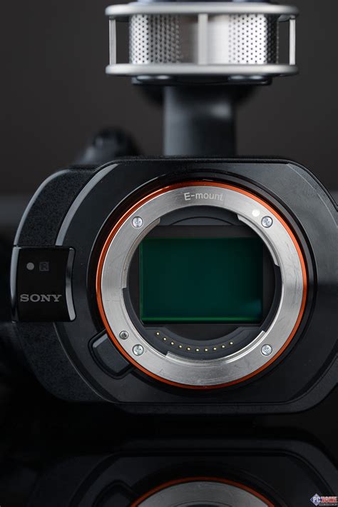 Soomal作品 - 索尼发布全画幅E卡口微型可换镜头数码相机——α7、α7R [Soomal]