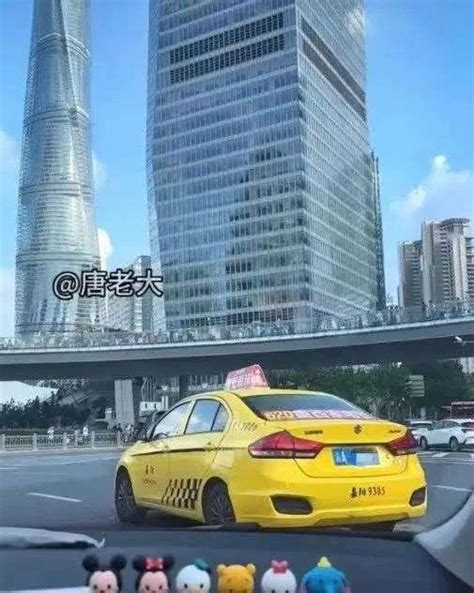 还能这样？重庆出租车司机带你抄近道-直播吧zhibo8.cc