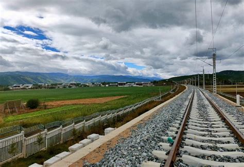 滇藏铁路丽香段建设取得重要进展 有望今年内开通 _ 东方财富网
