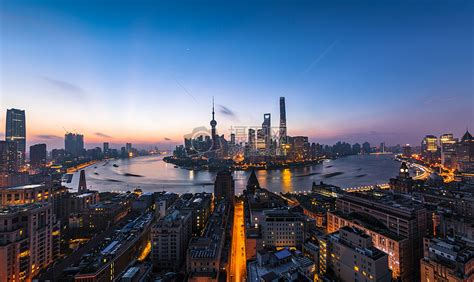 黄浦江两岸用3年提升改造夜景 这4个新亮点了解一下_上海宽带山_问房