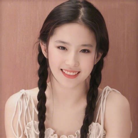 吴亦头像图片