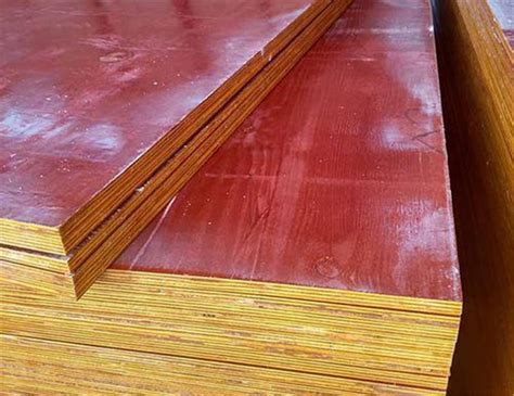 云南建筑模版应用工地-广西建筑模板|覆膜板|清水模板|小红模板-贵港能强优品木业有限公司