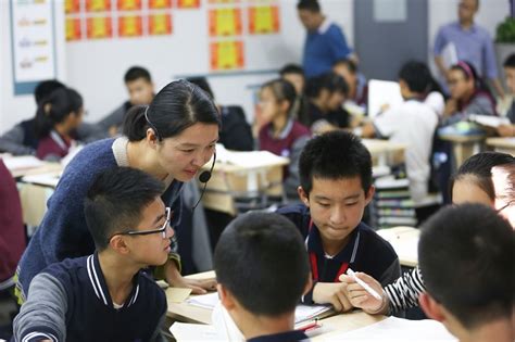 余杭中学教师风采 | 教学相长 尊重每一位学生的创造思维_凤凰网视频_凤凰网
