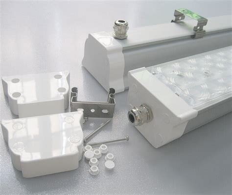 深圳灯具厂家直销LED线条灯外壳、40W led带透镜条形灯套件90°-阿里巴巴