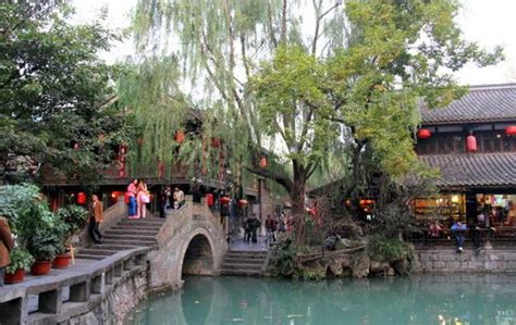 2023柳街游玩攻略,都江堰是公认的最佳旅游避暑胜地【去哪儿攻略】