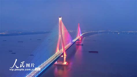 视频 | 重庆高速为桥梁配“智能管家” 实时“把脉”大桥健康-新重庆客户端