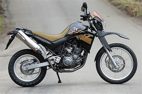 2011 Yamaha XT 660 R - Moto.ZombDrive.COM