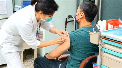 台湾持续通报接种新冠疫苗后不良反应事件，3天增24件死亡个案_凤凰网视频_凤凰网
