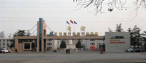 开封化工设备有限公司生产车间-河南省龙源防腐有限公司
