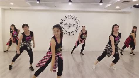 青岛网红舞蹈室LadyS的燃脂减肥尊巴ZUMBA_腾讯视频
