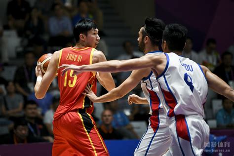2018雅加达亚运会男篮1/4决赛，中国男篮红队98-63大胜印尼男篮|中国男篮|篮板|男篮_新浪新闻