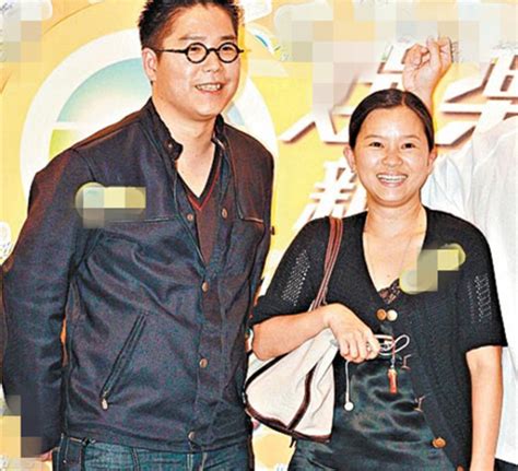 遗憾！50岁林晓峰宣布与妻子离婚，结束18年婚姻关系|林珊珊|林晓峰|康子妮_新浪新闻