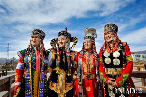 被誉为蒙古族中最尊贵的姓氏“黄金家族”的，到底是什么姓氏？|朵奔篾儿干|阿阑豁阿|蒙古人_新浪新闻