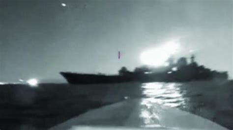 画面曝光：美英在波斯湾举行无人艇演习 此前2艘无人艇被伊朗捕获
