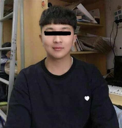 大学生宿舍楼下被捅死 3名涉案者正接受调查_首页社会_新闻中心_长江网_cjn.cn
