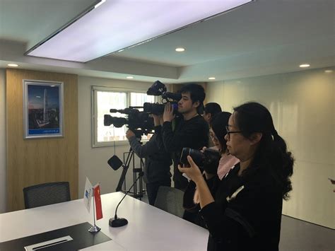 厦门电视台等媒体团对厦门数码港项目进行集中采访报道