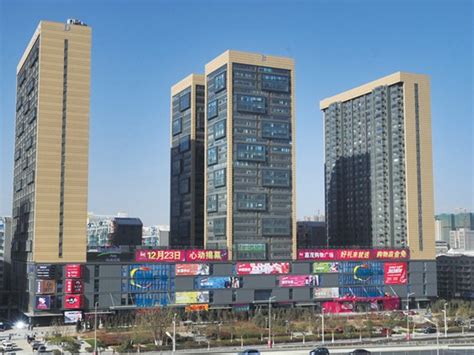 郑州锦艺城购物中心-A区外广场 - 次元蜗
