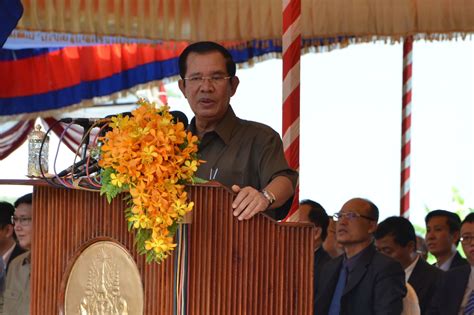 柬埔寨民众争打中国新冠疫苗 卫生部称未接种者可等下一轮_手机新浪网