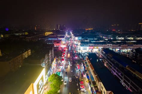 山东菏泽古城夜景航拍摄影图-包图企业站