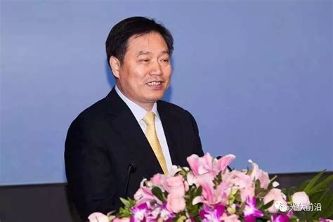 协鑫集团董事长朱共山正式接任全球太阳能理事会主席