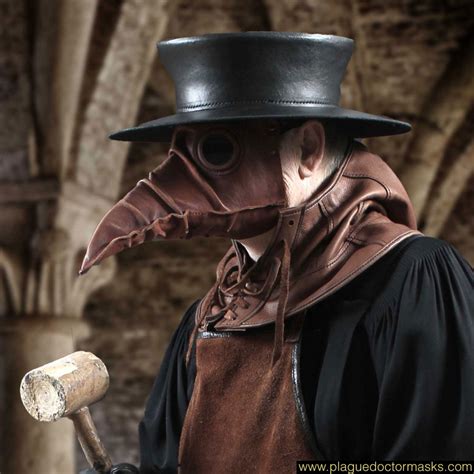 Why Plague Doctors Wore Costumes While Fighting The Black Death