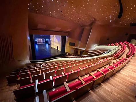 以专业的设计赋予大剧院长久的艺术生命——中孚泰首创四川大剧院双剧场“叠罗汉”设计 | 中外涂料网