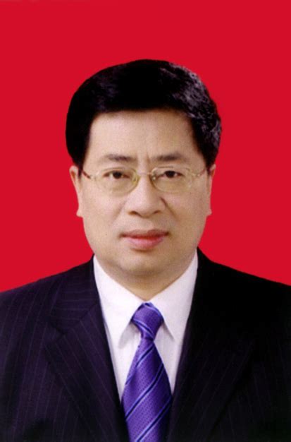 张保庆图片