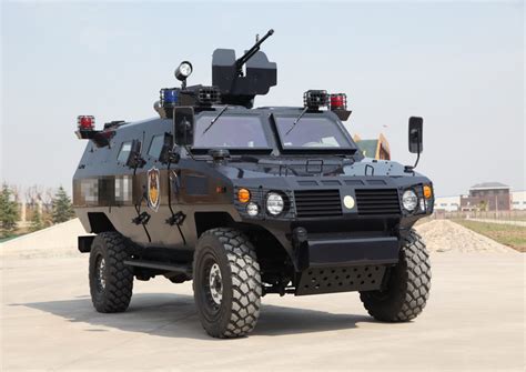 （for police use）“虎士”（armored vehicle）-“虎士”装甲运兵车-陕西宝鸡专用汽车有限公司111