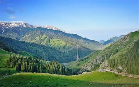 伊犁河谷——八百里绿色长廊|画廊|中国国家地理网