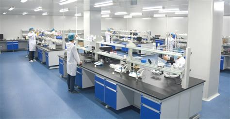 实验室真空乳化机出口至日本化妆品研发机构 | YeKeey 意凯只做高品质真空乳化机设备