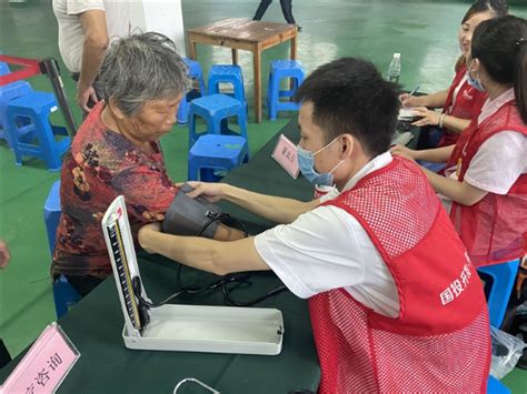 便民服务走进老年过渡安置房-杭州影像-杭州网