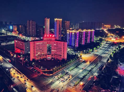 安徽省六安市主城区全景夜色-人民图片网